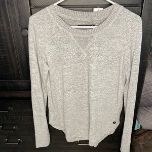 Abercrombie and Fitch women’s sweater shirt